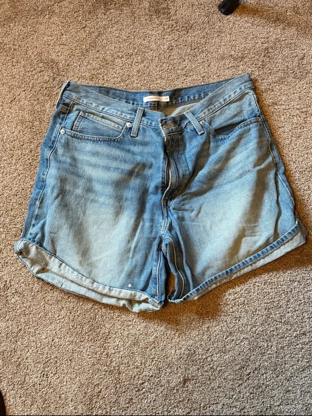 Levi’s 94 baggy shorts